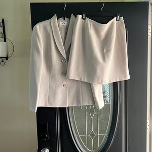 2 piece suit. Jacket and skirt